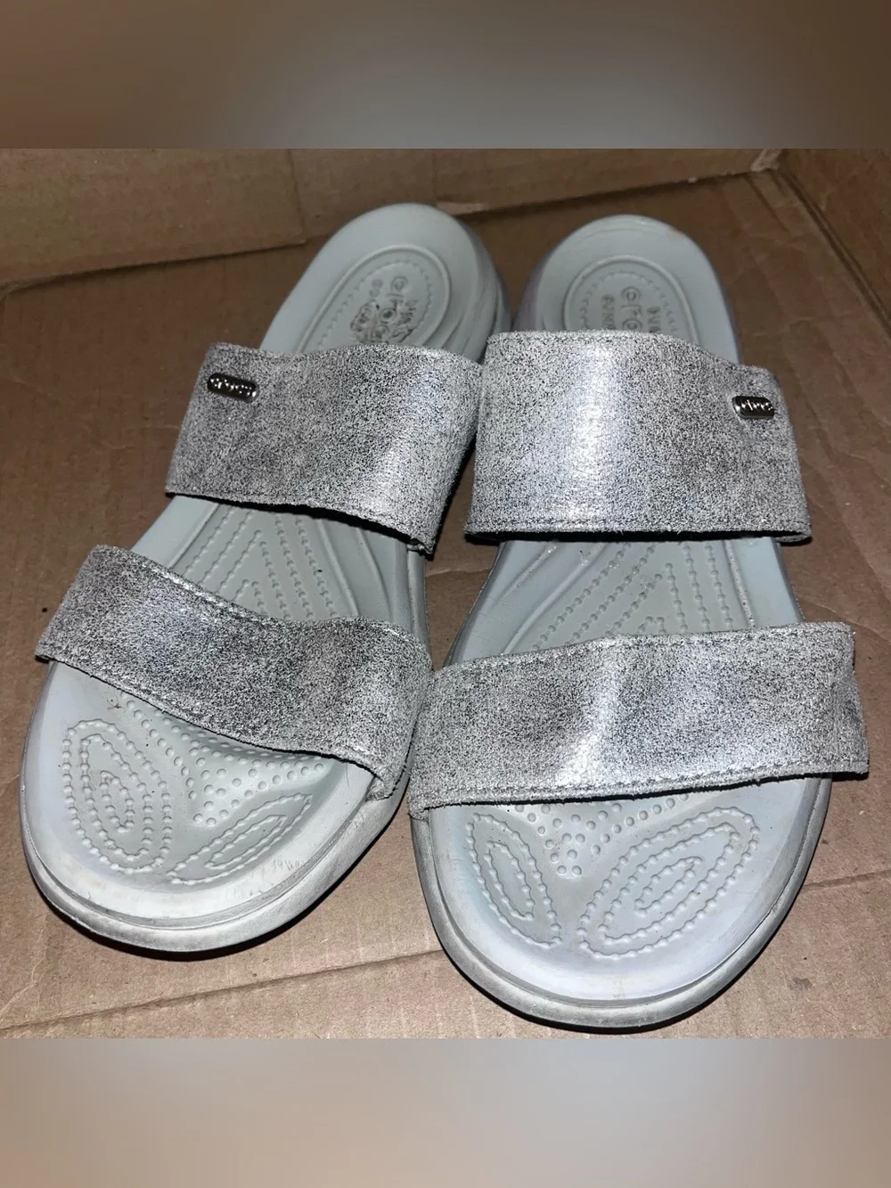 Crocs Women's Capri Dual Strap Sandals Metallic Silver Comfort Slide Size 9